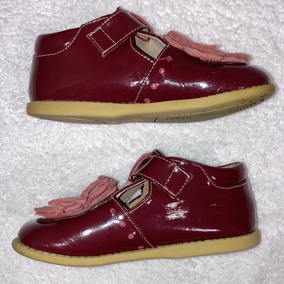 Livie & Luca patent leather suede blossom tee strap shoes size 9 - Picture 6 of 7